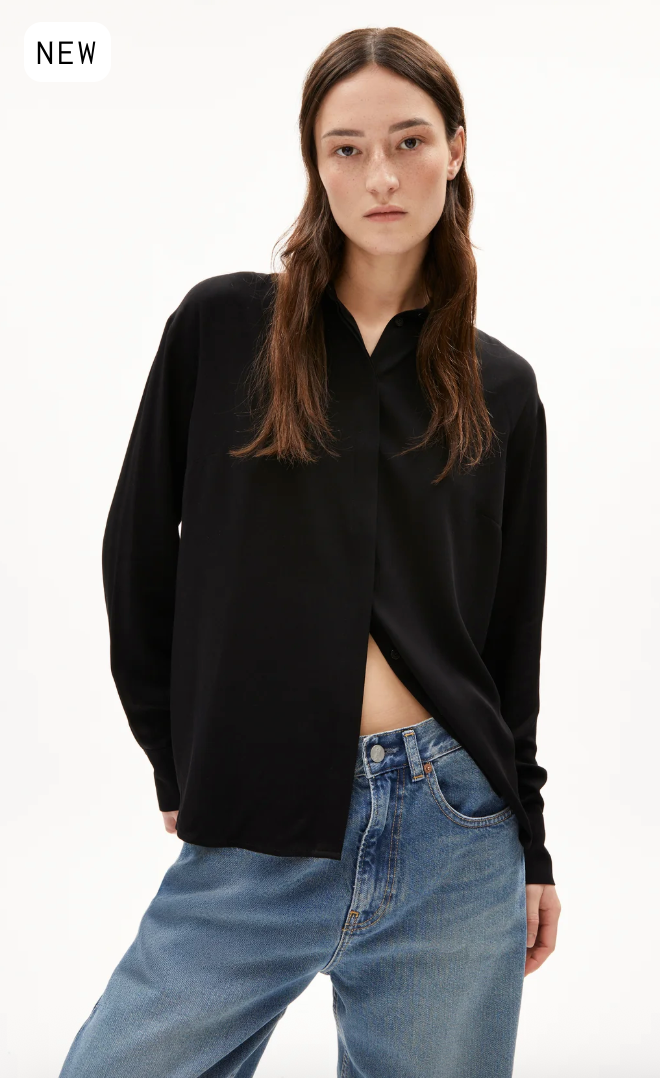 Shirt LARISAANA | black