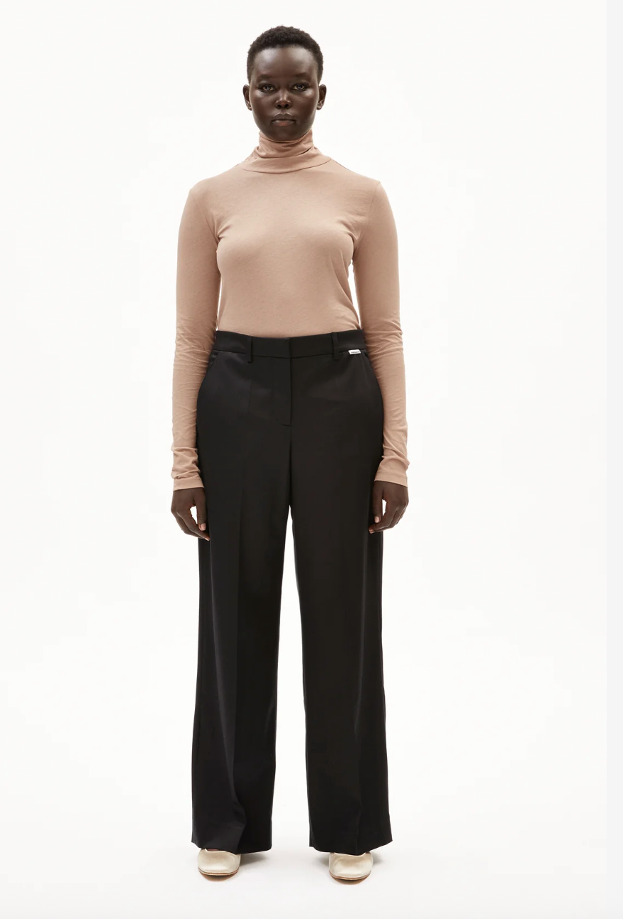 Hose LEANDRAA | black