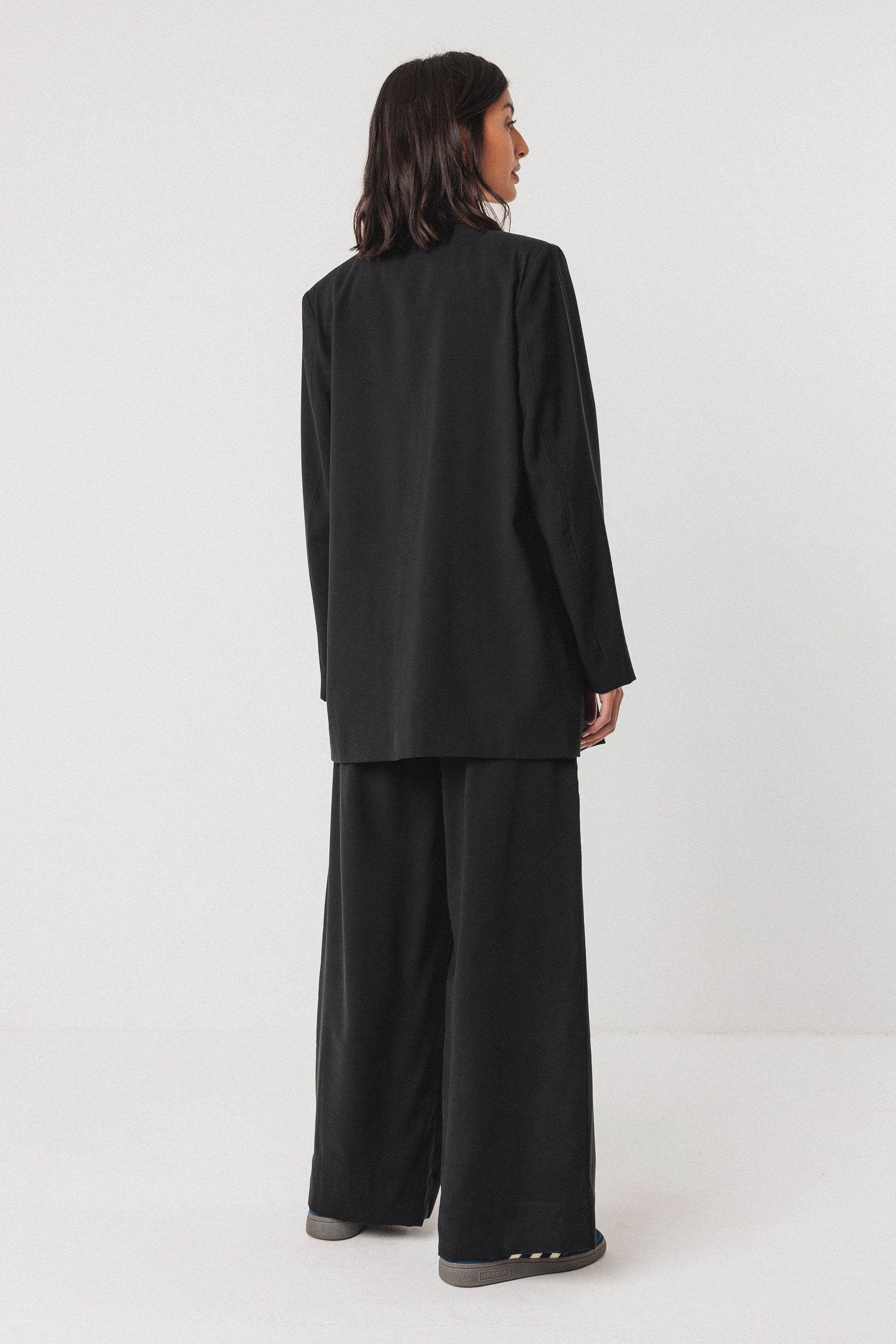 Blazer AXTA | black